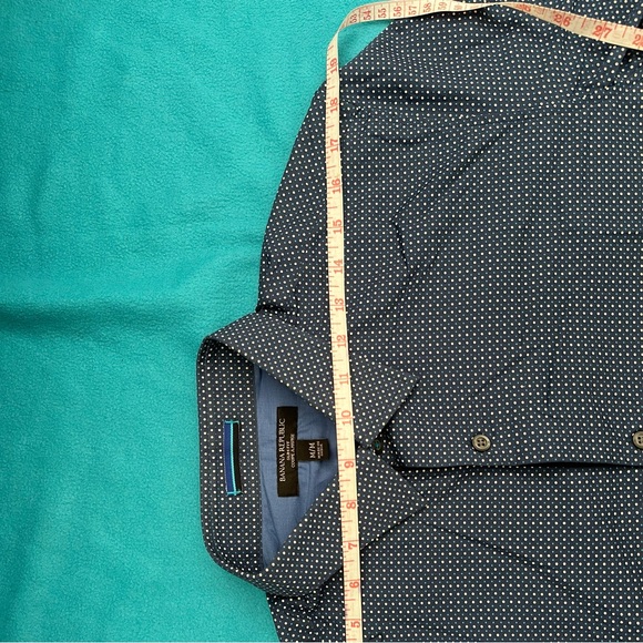 Banana Republic Men’s Shirt Slim Fit, Size M - Picture 9 of 13